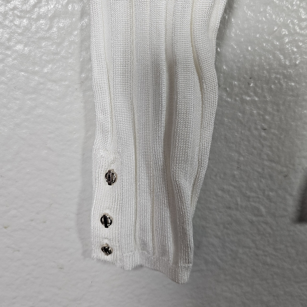 White House Black Market Ribbed Turtleneck Size S - Picture 9 of 13